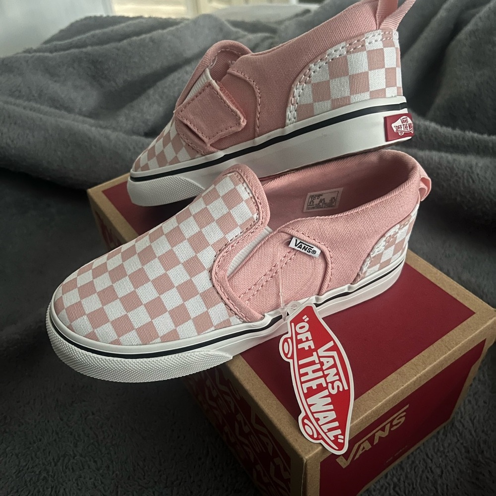Vans Kids Pink and White Checkered Slip-On Sneakers